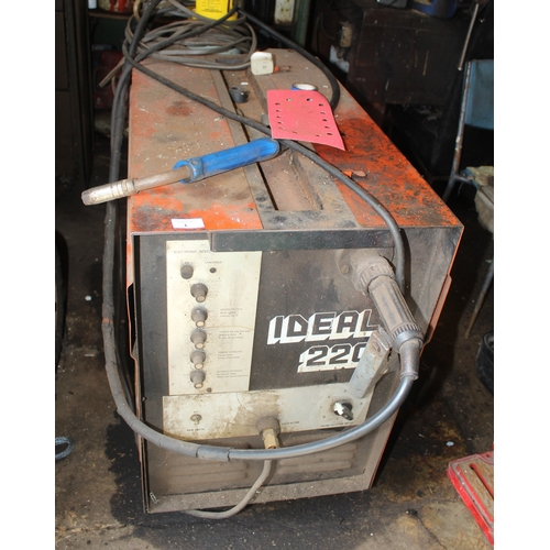 Lot 1         