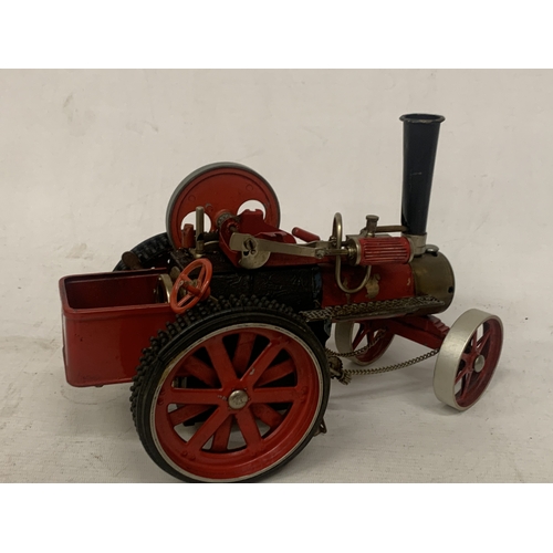 10 - A WILEESCO STEAM TRACTOR