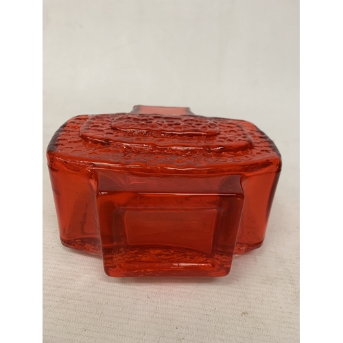 19 - A RED WHITEFRIARS STYLE TEXTURED TV VASE
