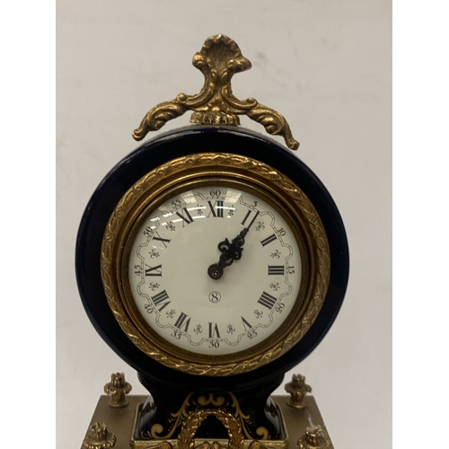 9 - A BRASS AND ENAMEL MANTLE CLOCK, CHIMES ON THE QUARTER HOUR