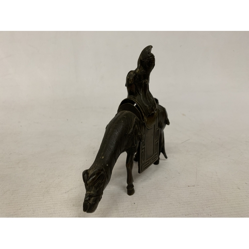 45 - A 19TH CENTURY CHINESE BRONZE INCENSE BURNER IN THE SHAPE OF A MAN ON A HORSE, HEIGHT 17CM, LENGTH 1... 