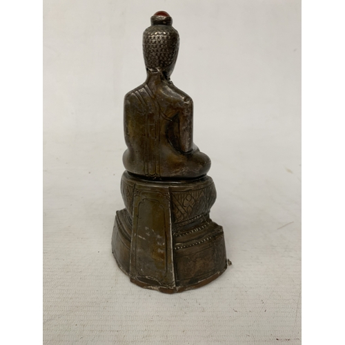 48 - A 19TH CENTURY CHINESE SILVER PATINATED METAL BUDDAH FIGURE, HEIGHT 18CM