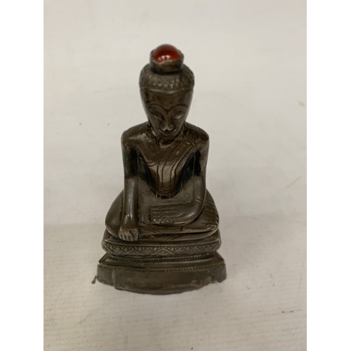 48 - A 19TH CENTURY CHINESE SILVER PATINATED METAL BUDDAH FIGURE, HEIGHT 18CM