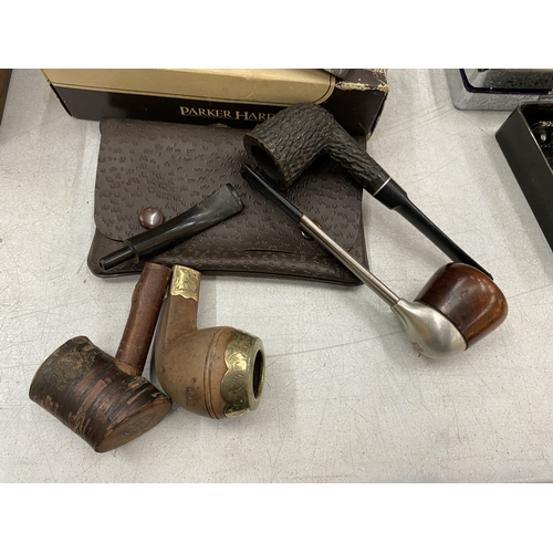 15 - A COLLECTION OF VINTAGE PIPES TO INCLUDE  A NATURAL WOOD/GOURD BOWL WIH ENGRAVED BRASS EMBELLISHMENT... 