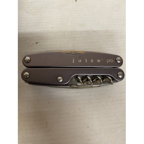 24 - A STAINLESS STEEL LEATHERMAN MULTI-TOOL