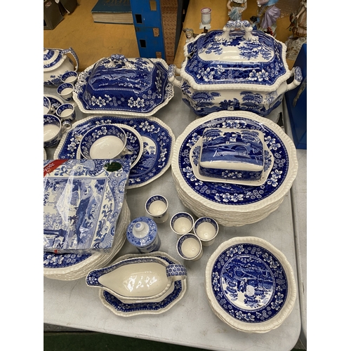 29 - A LARGE QUANTITY OF SPODE 