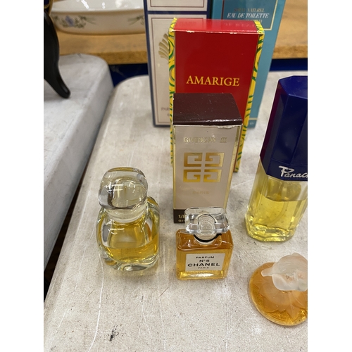 7 - A COLLECTION OF VINTAGE PERFUMES TO INCLUDE LALIQUE 1996 LIMITED EDITION TITLED 