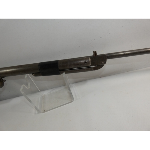 305 - A B.S.A 0.177 CALIBRE AIR RIFLE , 46.5CM BARREL (A/F)