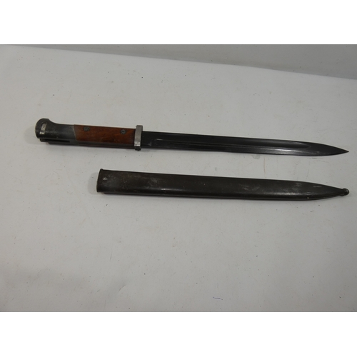330 - A WORLD WAR II NAZI GERMANY VZ24 BAYONET AND SCABBARD, 30CM BLADE MARKED DOT, LENGTH 45CM
