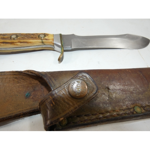 337 - A VINTAGE GERMAN MADE HUNTING KNIFE AND SCABBARD, 15CM BLADE, ANTLER GRIP, LENGTH 29CM