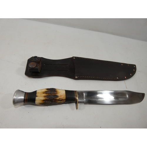 338 - A SHEFFIELD MADE BOWIE KNIFE AND SCABBARD, 20CM BLADE, LENGTH 34CM