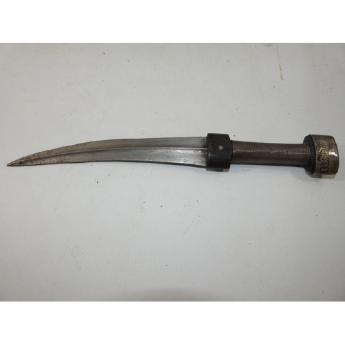 339 - A VINTAGE EGYPTIAN  JAMBIYA KNIFE, 20CM BLADE, WHITE METAL AND WOOD GRIP MARKED 
