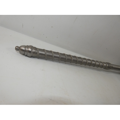 344 - A 20TH CENTURY MEDIEVAL STYLE MACE, LENGTH 62CM