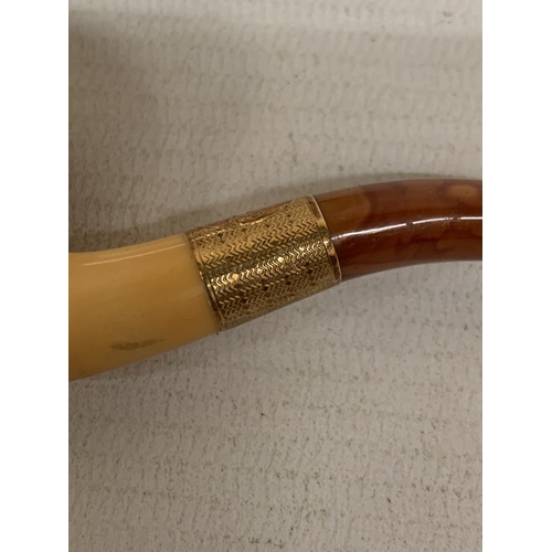 2 - AN ANTIQUE CASED MEERSCHAUM PIPE, CARVED AS A MAN'S HEAD WEARING A FRENCH MILITARY CAP, WITH 14CT GO... 