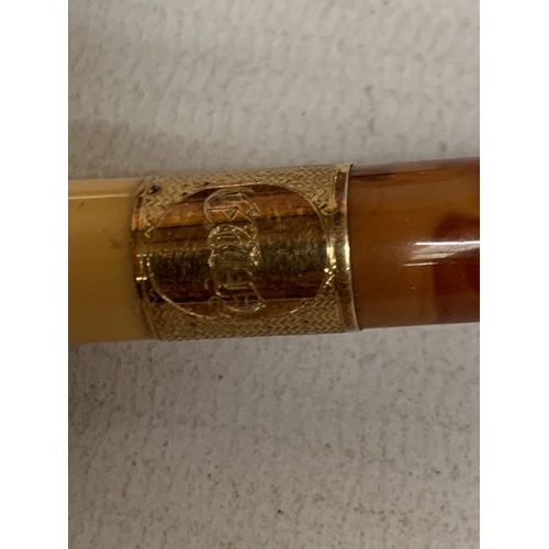 2 - AN ANTIQUE CASED MEERSCHAUM PIPE, CARVED AS A MAN'S HEAD WEARING A FRENCH MILITARY CAP, WITH 14CT GO... 