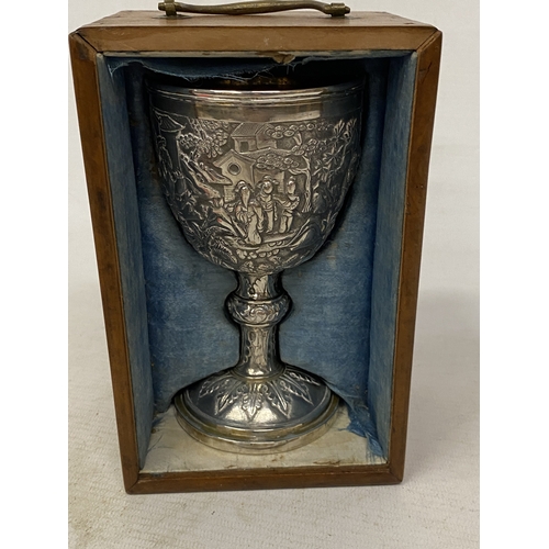 1 - A TESTED TO 800 SILVER CHINESE EXPORT GOBLET WITH REPOUSSE DECORATION OF FIGURES IN A LANDSCAPE WITH... 
