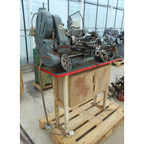 Lot 17        