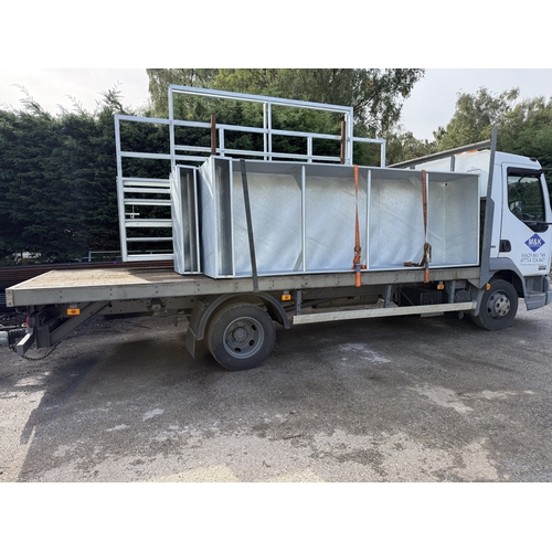 102 - A 2011 DAF LF 45.140 7.5T WAGON, REGISTRATION NO. GN61AXS, MOT UNTIL MAY 2027, WITH KEYS AND PAPERWO... 