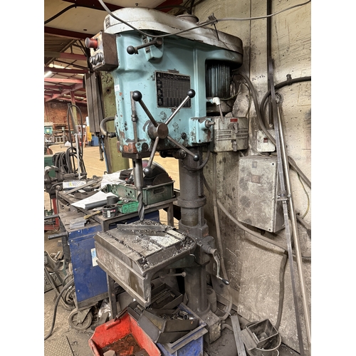 110 - A HEAVY DUTY UPRIGHT 3 PHASE METAL WORKING PILLAR DRILL GOOD WORKING ORDER WHILST ALL DESCRIPTIONS A... 