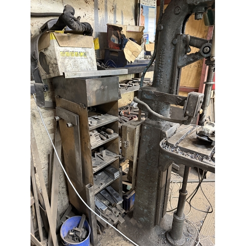 111 - A HEAVY DUTY UPRIGHT 3 PHASE POLLARD AND CO LTD CORONA METAL WORKING PILLAR DRILL WITH A LARGE SELEC... 