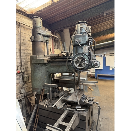 116 - A LARGE HEAVY DUTY RICHMOND 3 PHASE METAL WORKING PILLAR DRILL, GOOD WORKING ORDER WHILST ALL DESCRI... 
