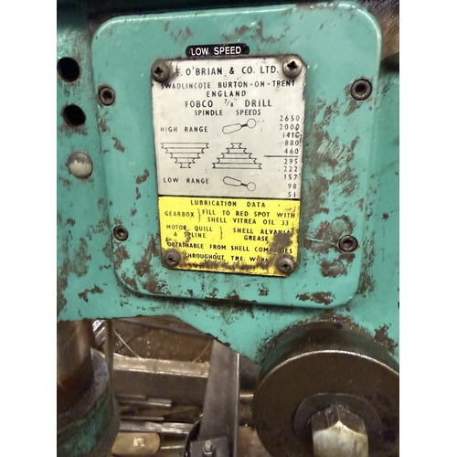 123 - AN UPRIGHT HEAVY DUTY F O'BRIAN AND CO LTD LOW SPEED PILLAR DRILL GOOD WORKING ORDER WHILST ALL DESC... 