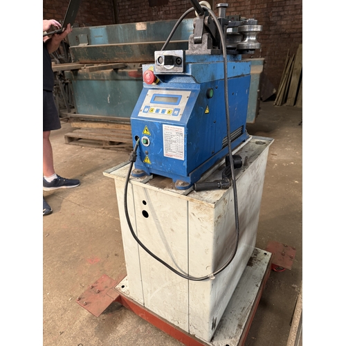128 - A METALLKRAFT RB54 THREE PHASE METAL TUBE BENDING MACHINE WITH A RACK OF VARIOUS TOOLS GOOD WORKING ... 