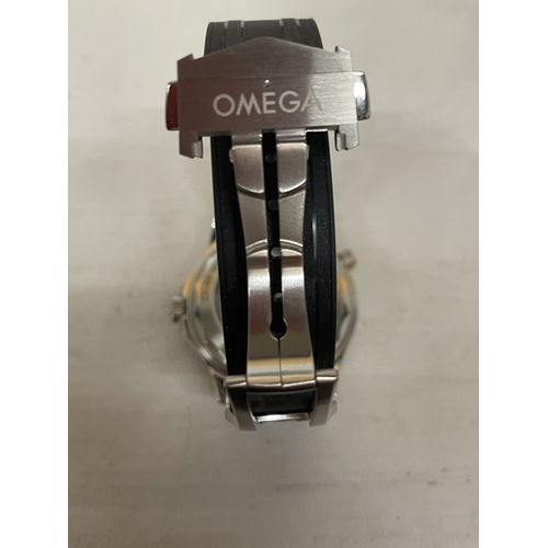 301 - A GENTLEMAN'S OMEGA SEAMASTER PROFESSIONAL 300M WRISTWATCH WITH WOODEN DISPLAY BOX, DOCUMENTS, CARDS... 