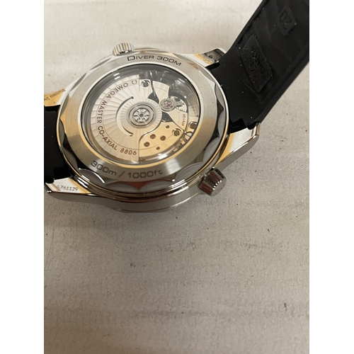301 - A GENTLEMAN'S OMEGA SEAMASTER PROFESSIONAL 300M WRISTWATCH WITH WOODEN DISPLAY BOX, DOCUMENTS, CARDS... 