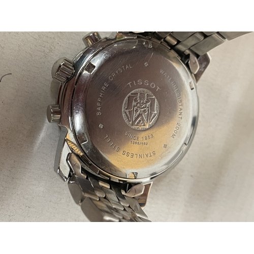 304 - A GENTLEMAN'S TISSOT 1853 200M CHRONOGRAPH WRISTWATCH WITH RED DISPLAY BOX. WORKING AT TIME OF CATAL... 