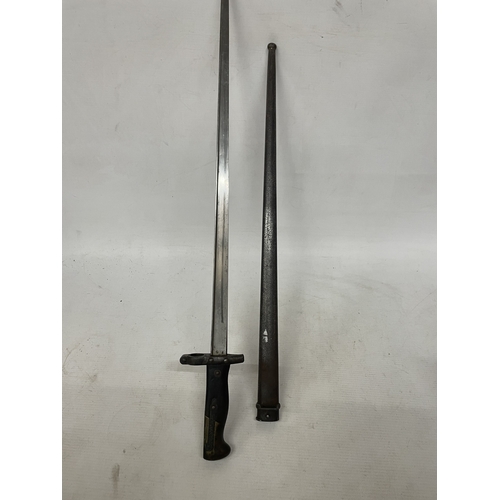 10 - AN ANTIQUE ST. ETIENNE FRENCH BAYONET DATED 1816