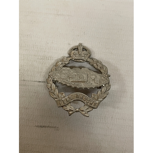 68 - A COLLECTION OF ARMY BADGES