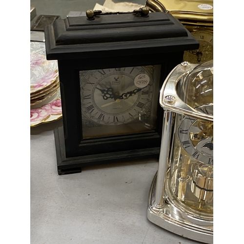 219 - THREE CLOCKS TO INCLUDE TWO CARRIAGE CLOCKS AND AN ANNIVERSARY CLOCK