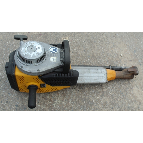 113 - A PETROL WACKER/BREAKER WITH CHISEL  NO VAT