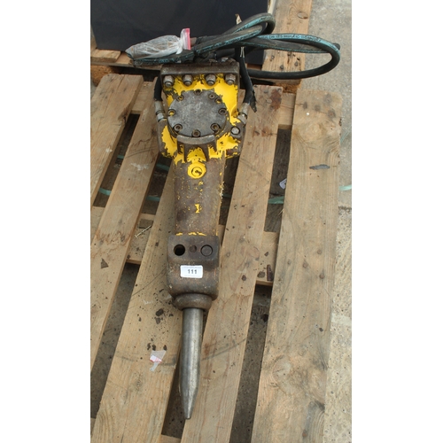 111 - AN ATCO COPCO SB102 MINI DIGGER BREAKER TO SUIT 1.5 TON MACHINE NO VAT