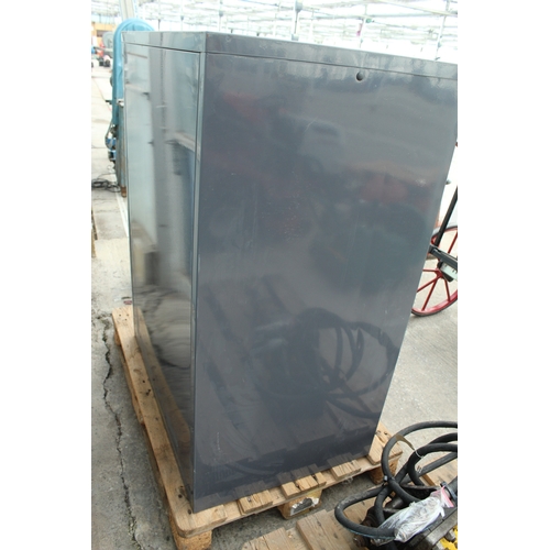 112 - A TOOL LOCKER NO VAT