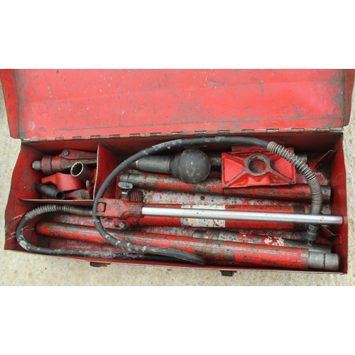 366 - A PORTA POWER DINT REMOVER NO VAT