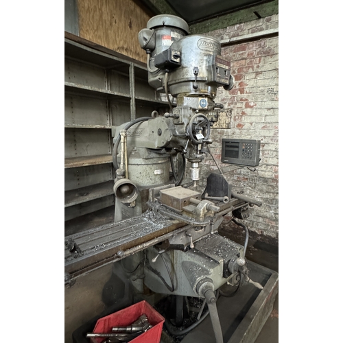113 - A  3 PHASE BRIDGEPORT SERIES I MILLING MACHINE WORKING BUT THE CUTTING EDGE HAS SOME PLAY IN IT