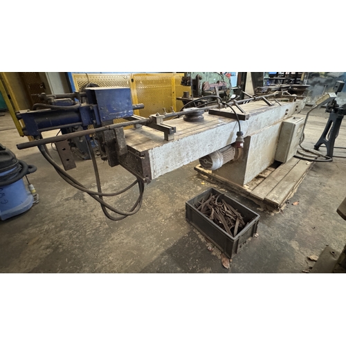 126 - A THREE PHASE HEAVY DUTY METAL TUBE BENDER GOOD WORKING ORDER WHILST ALL DESCRIPTIONS ARE GIVEN IN G... 