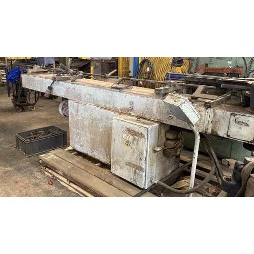 126 - A THREE PHASE HEAVY DUTY METAL TUBE BENDER GOOD WORKING ORDER WHILST ALL DESCRIPTIONS ARE GIVEN IN G... 