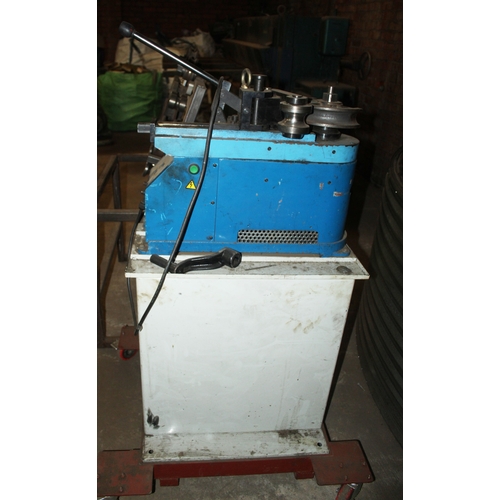 128 - A METALLKRAFT RB54 THREE PHASE METAL TUBE BENDING MACHINE WITH A RACK OF VARIOUS TOOLS GOOD WORKING ... 