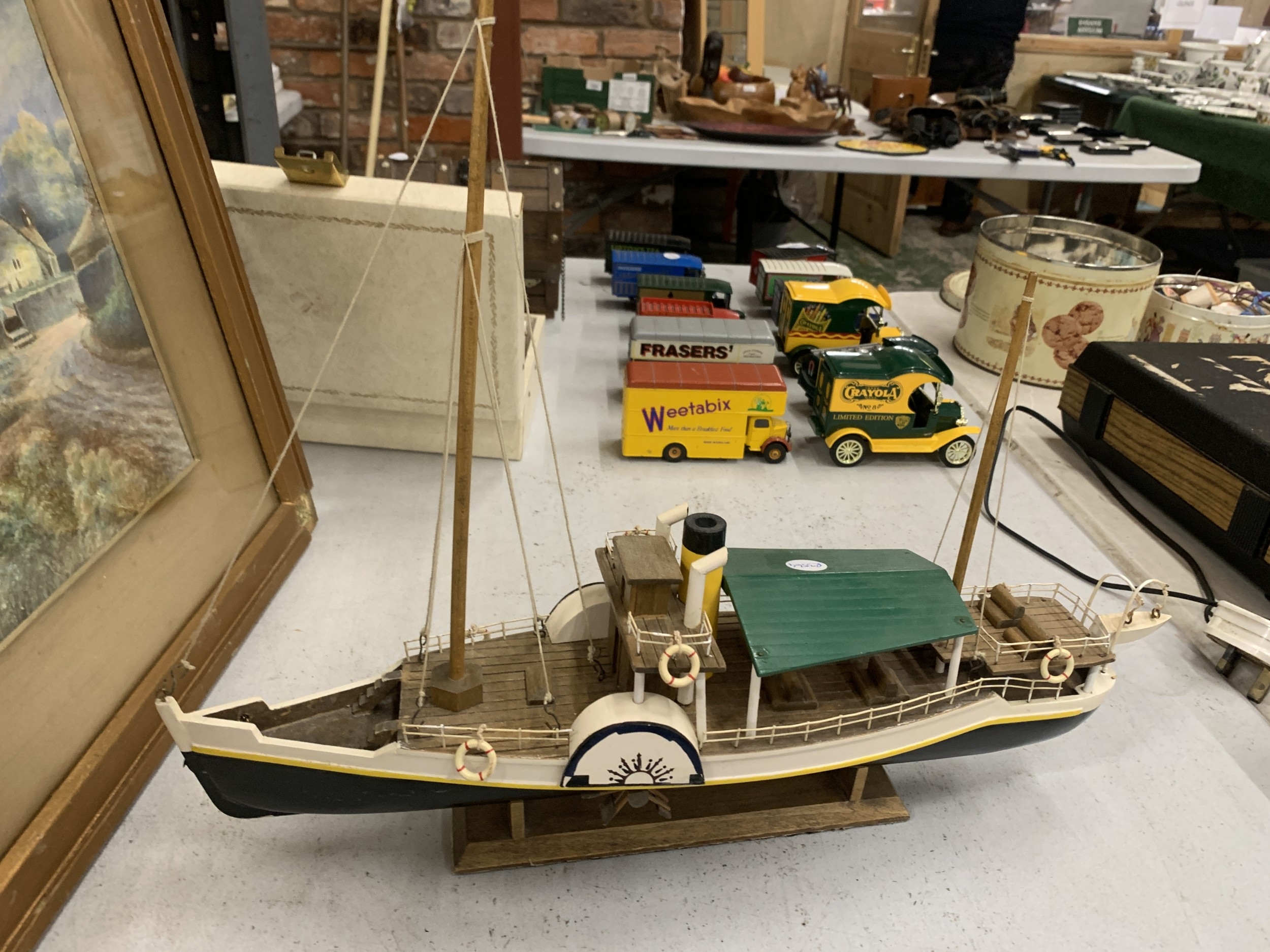 A HANAH MODEL PADDLEWHEEL STEAMER BOAT 'GULNARA'