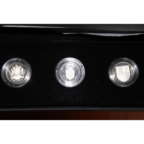 17 - A ROYAL MINT 2013 '30TH ANNIVERSARY ROYAL ARMS COLLECTION' £1 THREE COIN SET, with COA/Booklet, in o... 