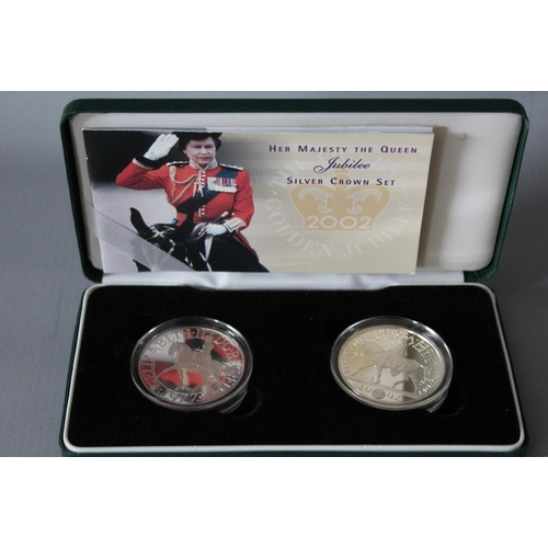 35 - A ROYAL MINT 'HER MAJESTY THE QUEEN' SILVER CROWN TWO COIN SET, with COA/Booklet, in original presen... 