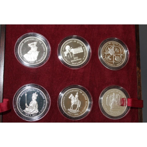 4 - A ROYAL MINT QUEEN ELIZABETH II 40TH ANNIVERSARY CORONATION SILVER PROOF CROWN COLLECTION - EIGHTEEN... 