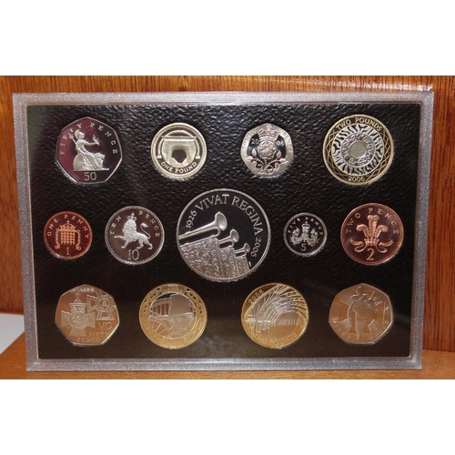 50 - A ROYAL MINT 2006 EXECUTIVE PROOF COLLECTION THIRTEEN COIN SET, comprising £5, £2 (3), £1, 50 pence ... 