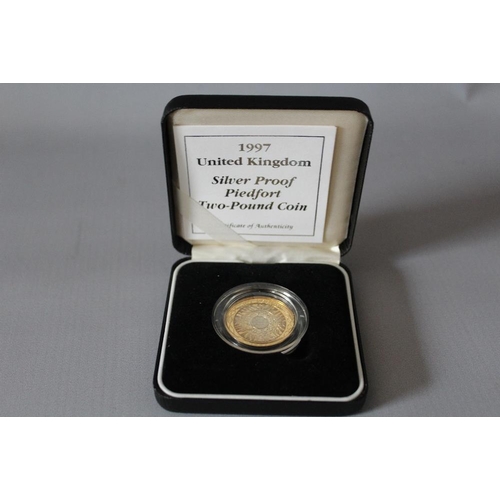 69 - A ROYAL MINT 1997 SILVER PROOF PIEDFORT £2 COIN, with COA/Booklet, in original presentation case