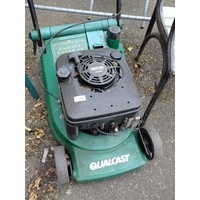 A McCULLOCH LAWNMAC 3540P PETROL LAWNMOWER