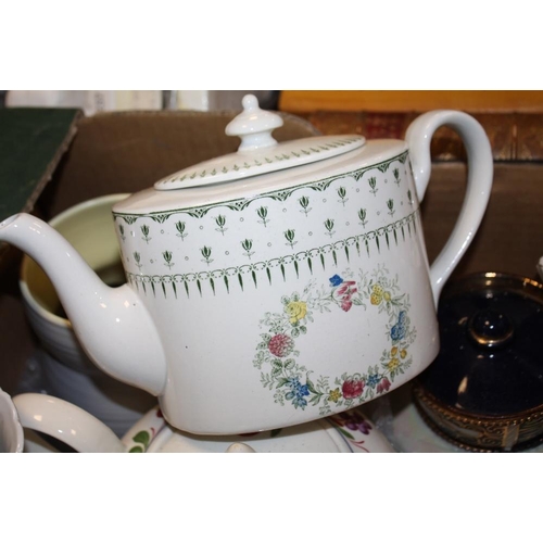 102 - TWO TRAYS OF ASSORTED CERAMICS TO INCLUDE TEAPOTS TOGETHER WITH A TRAY OF METALWARE (3)