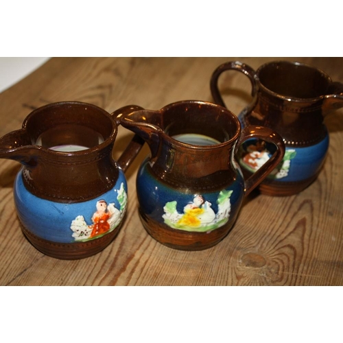 98 - TWO TRAYS OF ASSORTED CERAMICS TO INCLUDE A FLORAL AYNSLEY TEACUP, SYLVAC VASE ETC